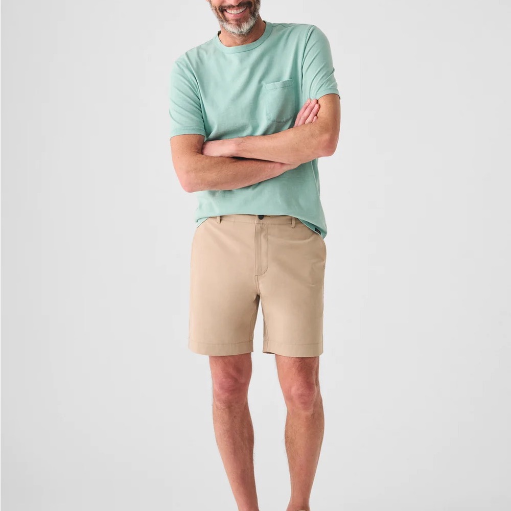 All day Faherty khaki 7in short